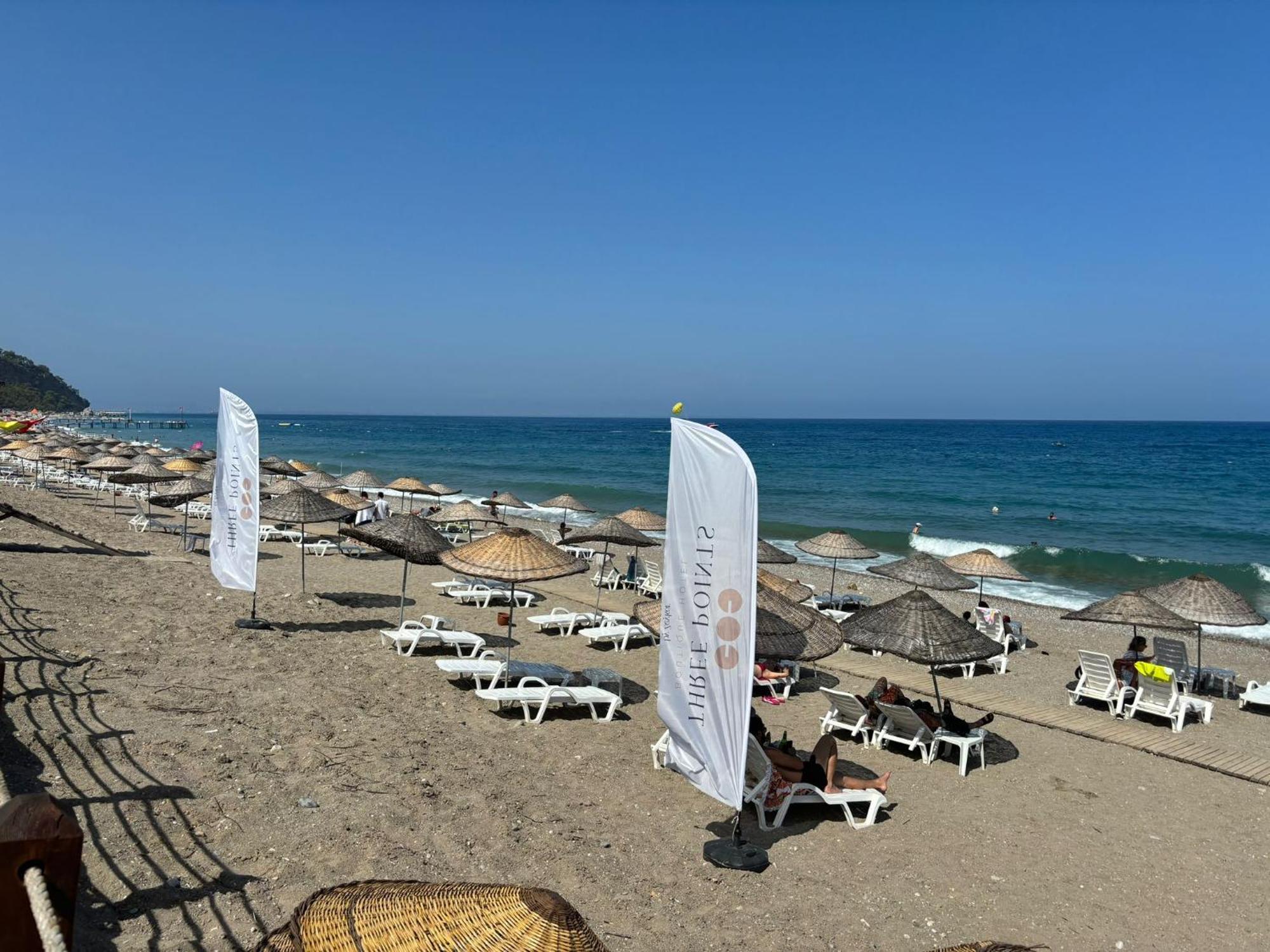 Three Points Hotel Бельдиби Экстерьер фото