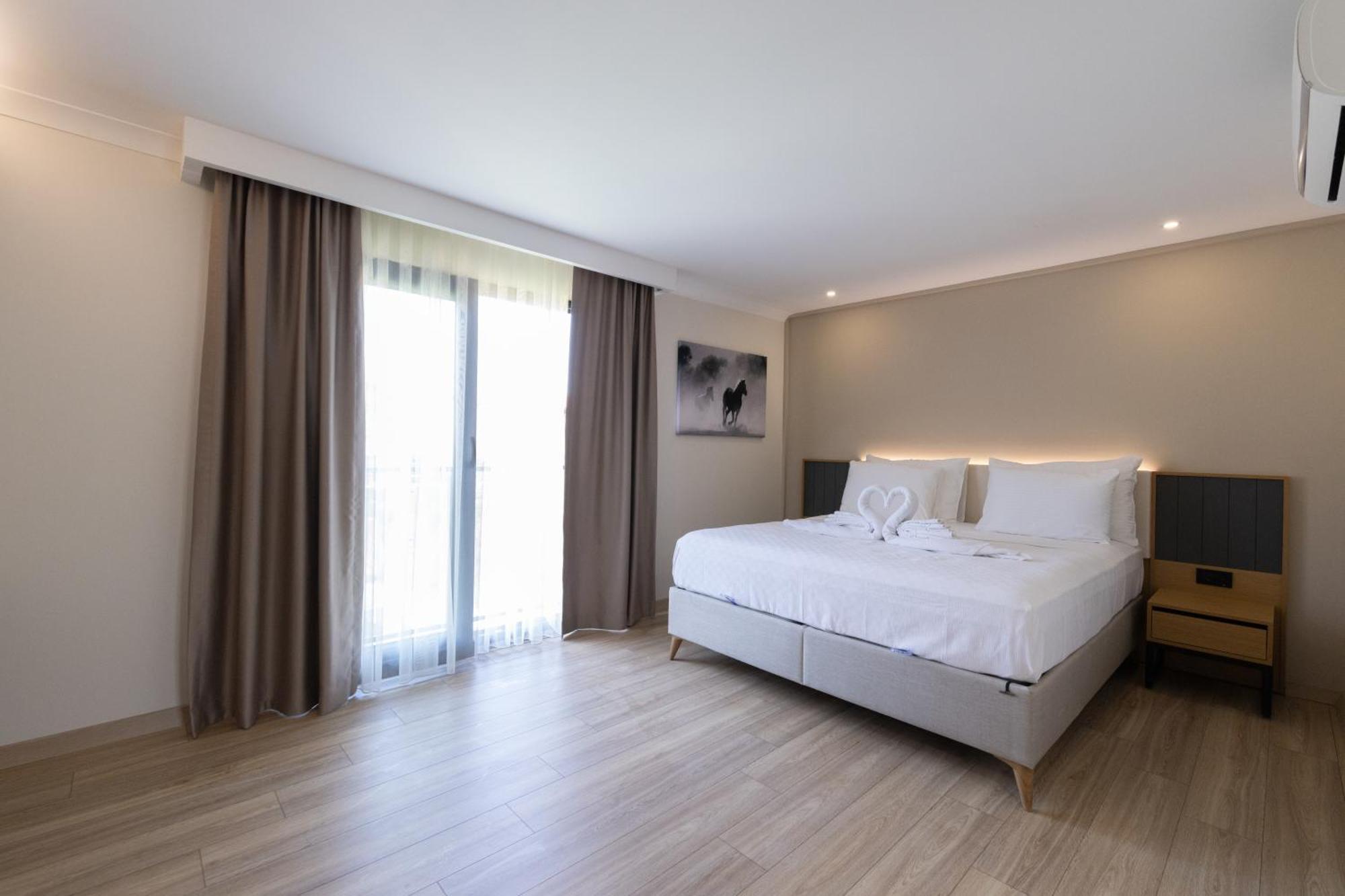 Three Points Hotel Бельдиби Экстерьер фото