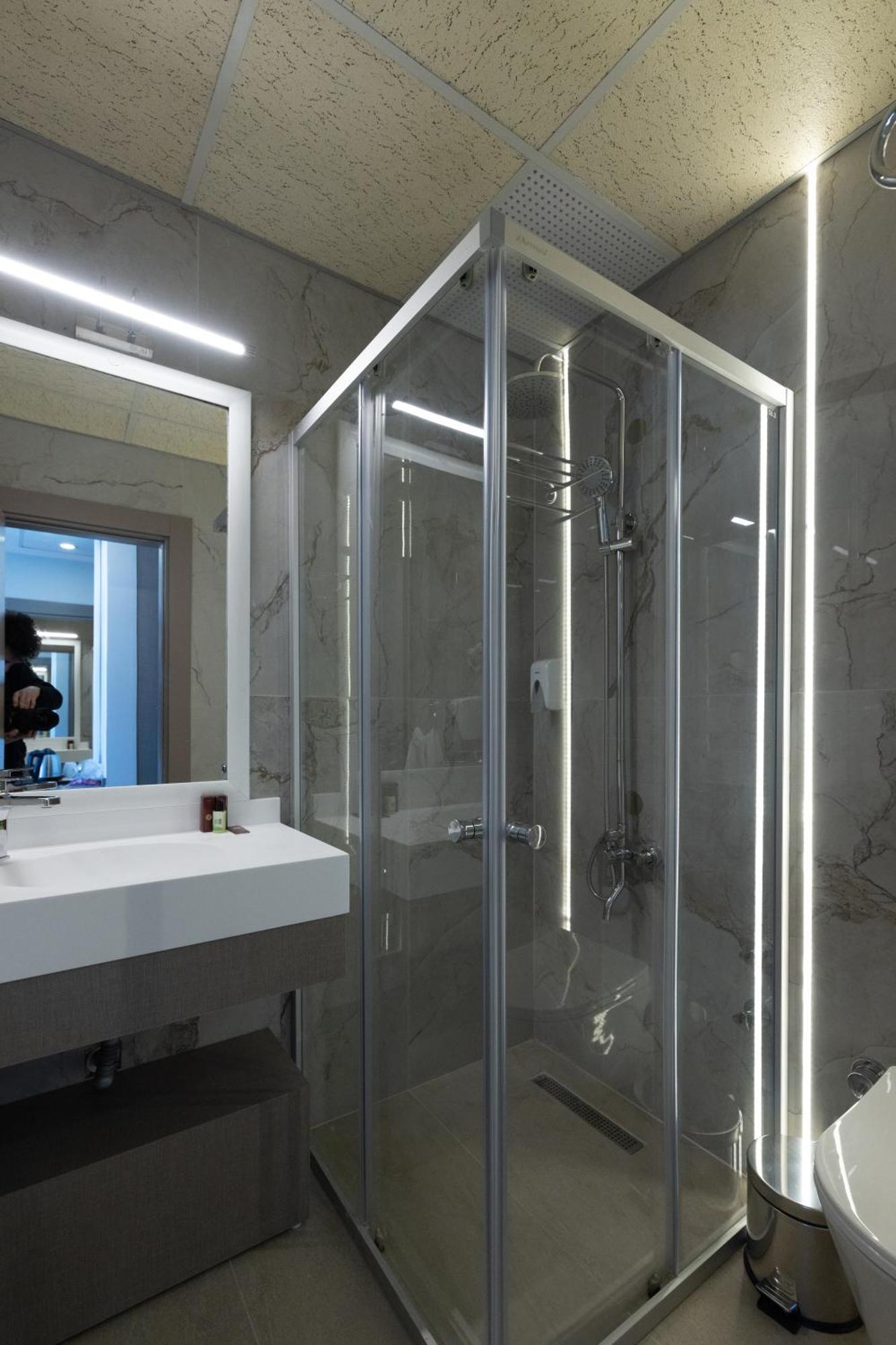 Three Points Hotel Бельдиби Экстерьер фото