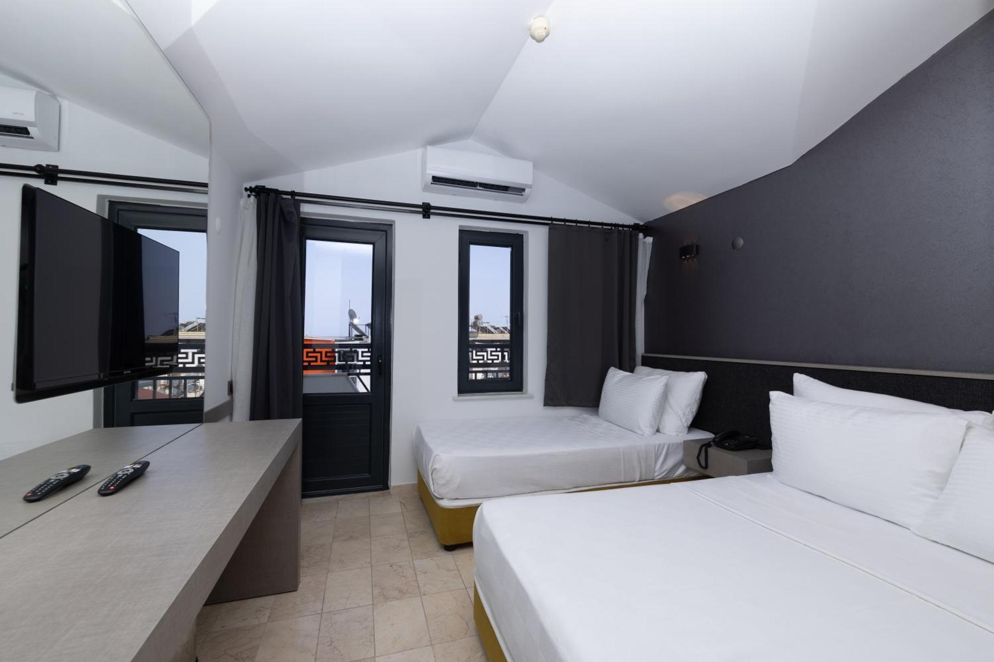 Three Points Hotel Бельдиби Экстерьер фото