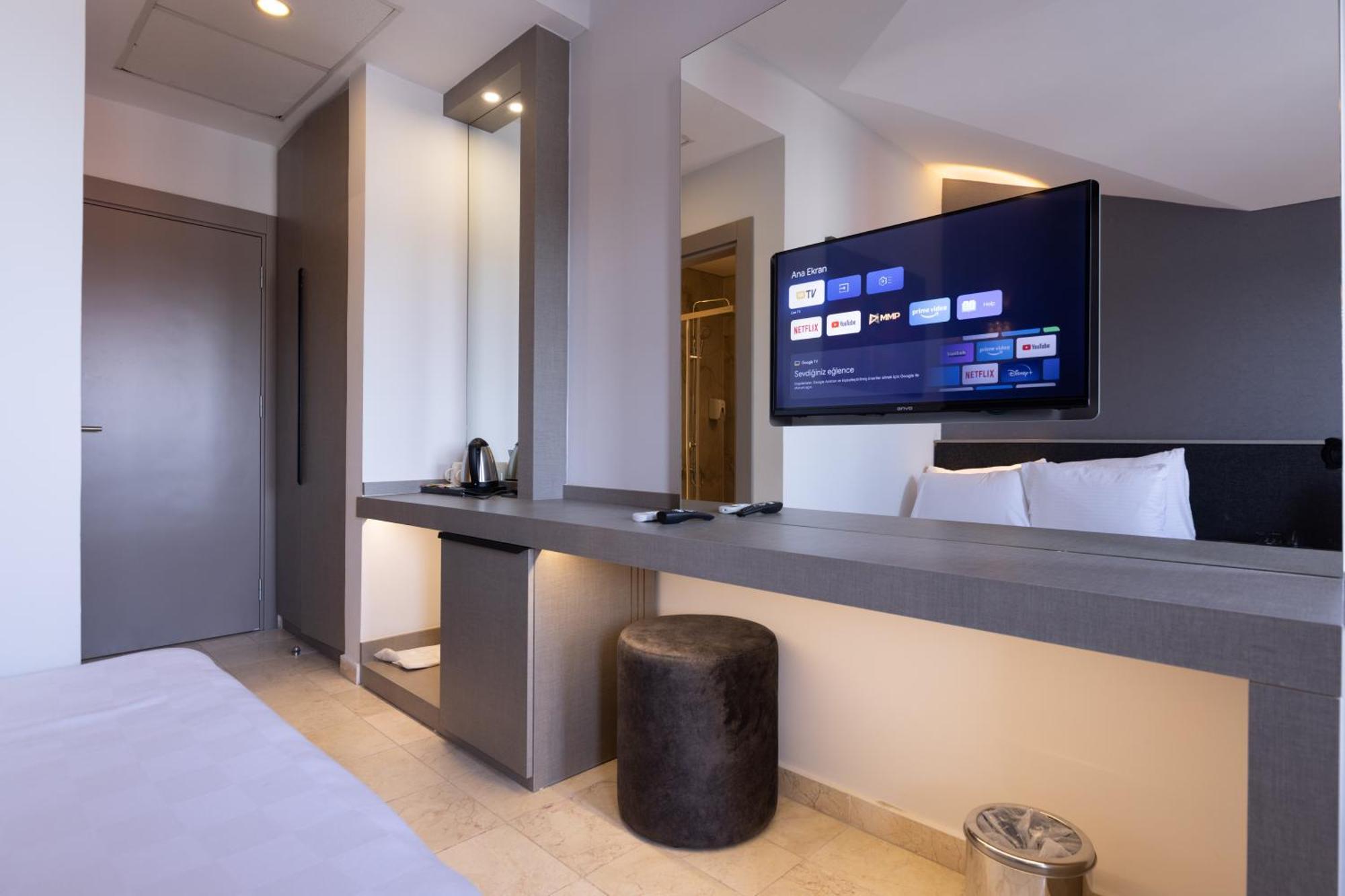 Three Points Hotel Бельдиби Экстерьер фото